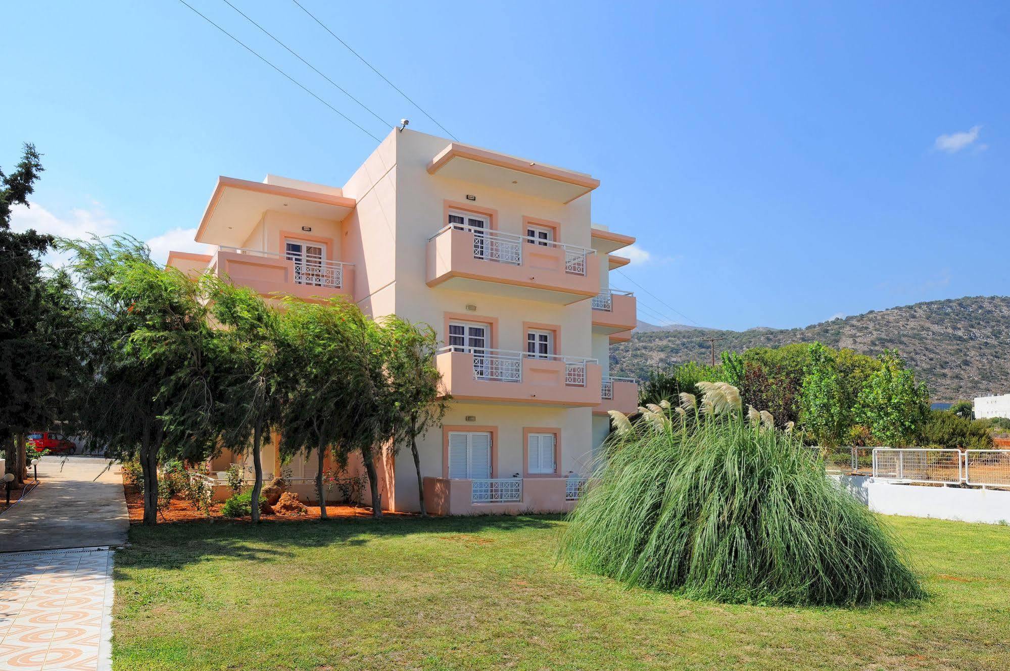 Manolis Apartments Malia Eksteriør bilde
